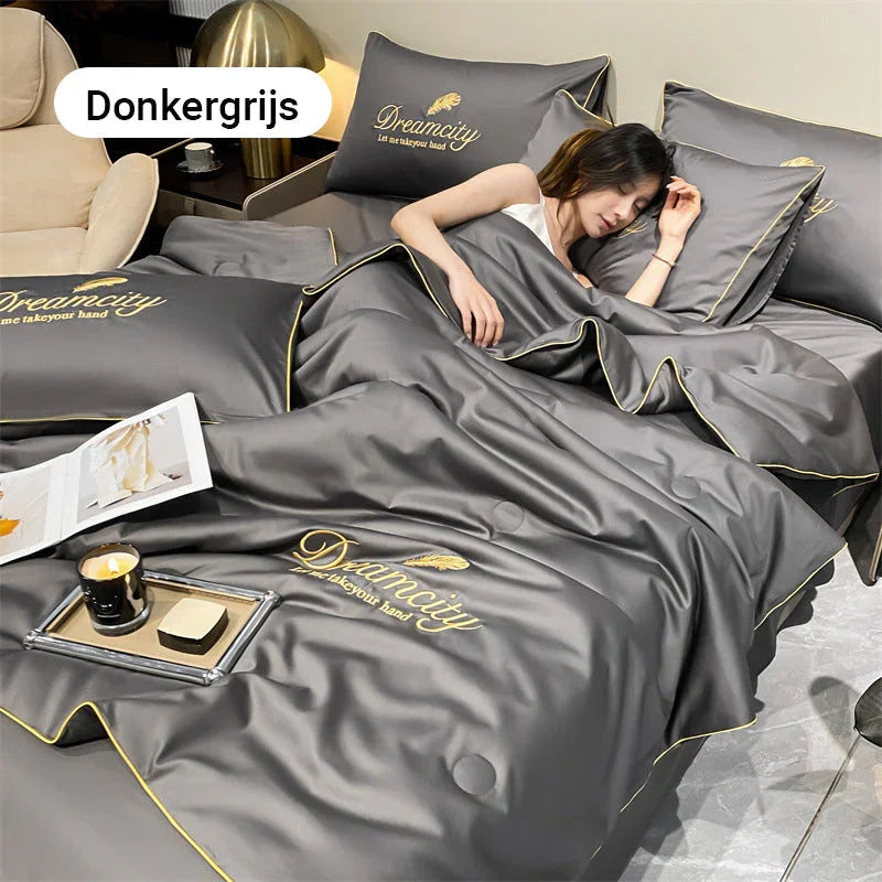 Donkergrijs