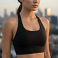 Dames sporttop met effen, uitneembare borstpads, casual, comfortabel en duurzaam, haltertop voor yoga, fitness en workouts, dames sportkleding voor alle seizoenen.
