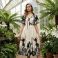 👗 Zachte Midi Jurk met Botanische Print & V-Hals – Licht, Elegant & Makkelijk te Dragen | Nu 52% KORTING | Maten S t/m 5XL! 🌸✨