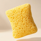 💥【50% KORTING】🔥 Ultrazachte zeepzak van spons | Rijk schuim, milde peeling | Antislip, de zeep blijft goed zitten | Geschikt voor de gevoelige huid en kinderen | Leuke kleuren | Kan worden opgehangen en droogt snel | Maakt douchen leuk 🧼